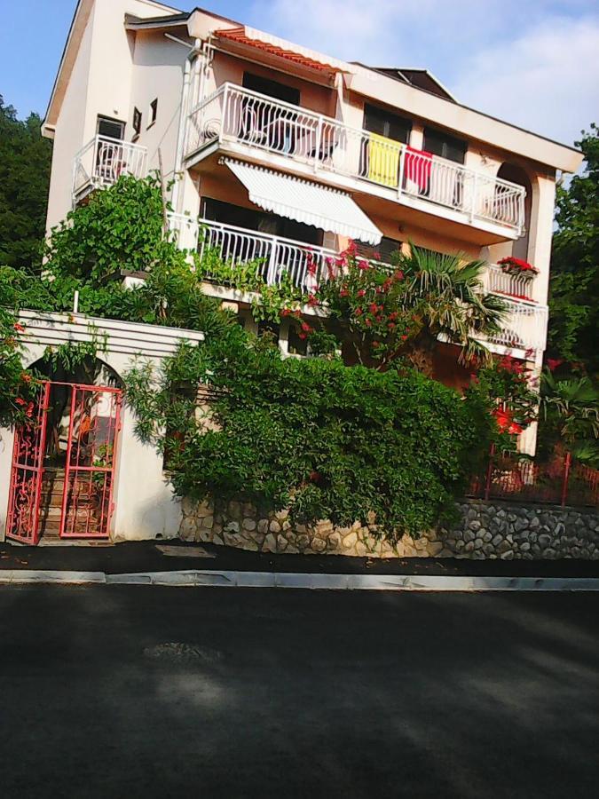 Villa Maja Omisalj ภายนอก รูปภาพ